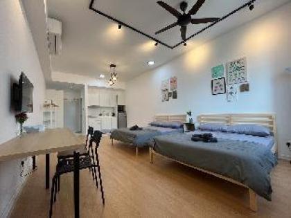 Twin QueenBeds Studio City Homestay