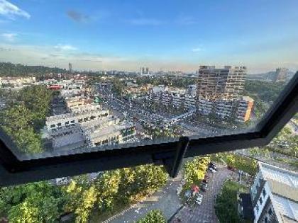 Le Pavilion Premium Suite Condo in Puchong - image 14