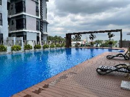 Le Pavilion Premium Suite Condo in Puchong - image 15
