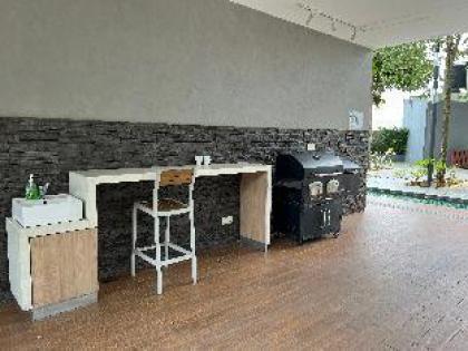 Le Pavilion Premium Suite Condo in Puchong - image 16
