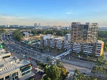 Le Pavilion Premium Suite Condo in Puchong - image 17