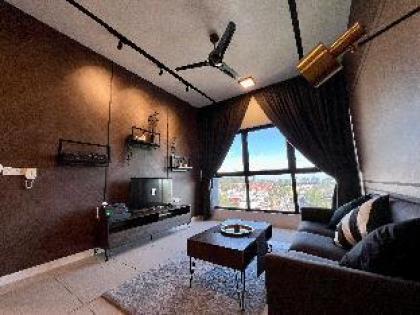 Le Pavilion Premium Suite Condo in Puchong - image 18