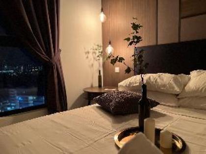 Le Pavilion Premium Suite Condo in Puchong - image 2