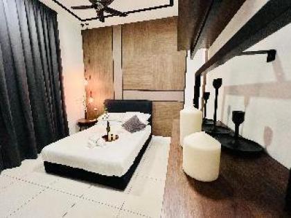 Le Pavilion Premium Suite Condo in Puchong - image 4