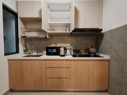 M Vertica KL City by SMOVF BNB - image 23