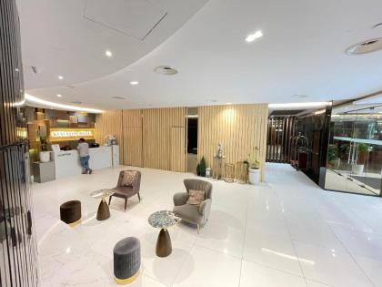 Kingston Hotel - image 21