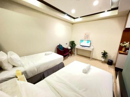 Kingston Hotel - image 22