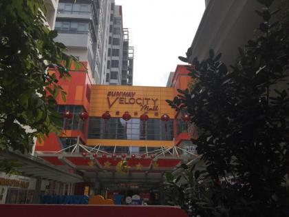 Sunway Velocity (2 bedrooms) shopping Mall MRT - image 21
