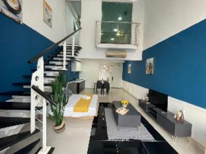 Love&Comfortable 5pax A loft style near Mid valley - image 12