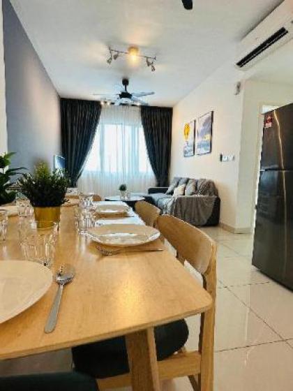 Family Suite Velocity Mall 7pax 3 Rooms Cheras #03 - image 12