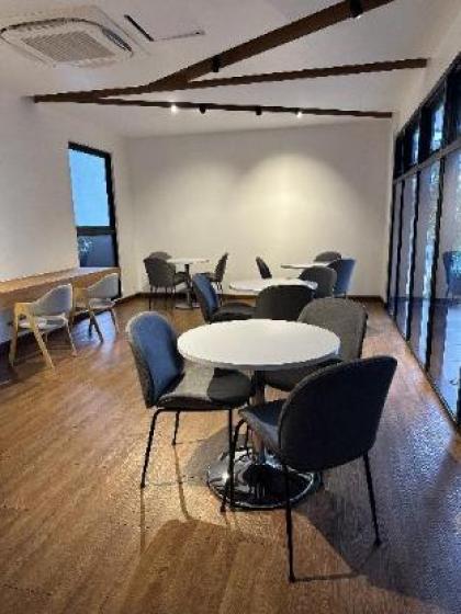 Family Suite Velocity Mall 7pax 3 Rooms Cheras #03 - image 13