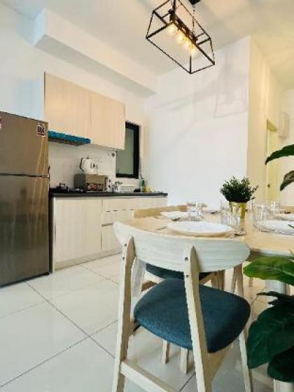 Family Suite Velocity Mall 7pax 3 Rooms Cheras #03 - image 6