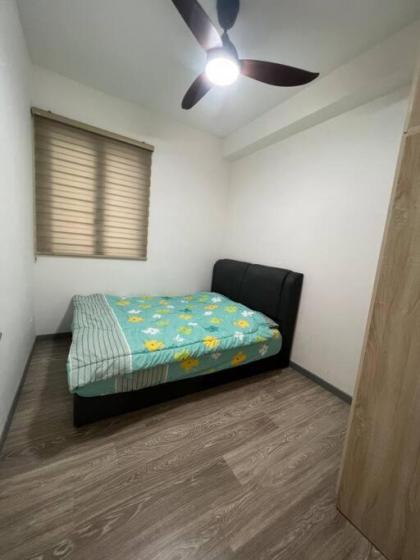 Cozy Home @ United Point [3BR 6pax ID corner unit] - image 22