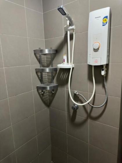 Summer Suites By Klcc Holiday Homes - image 26