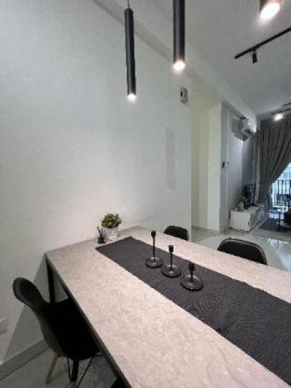 BSP21 Bandar Saujana Putra FR Homestay Jenjarom - image 13
