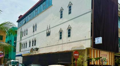 DingDong Homes Hotel - image 12