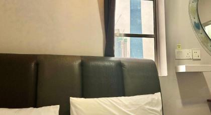 DingDong Homes Hotel - image 15