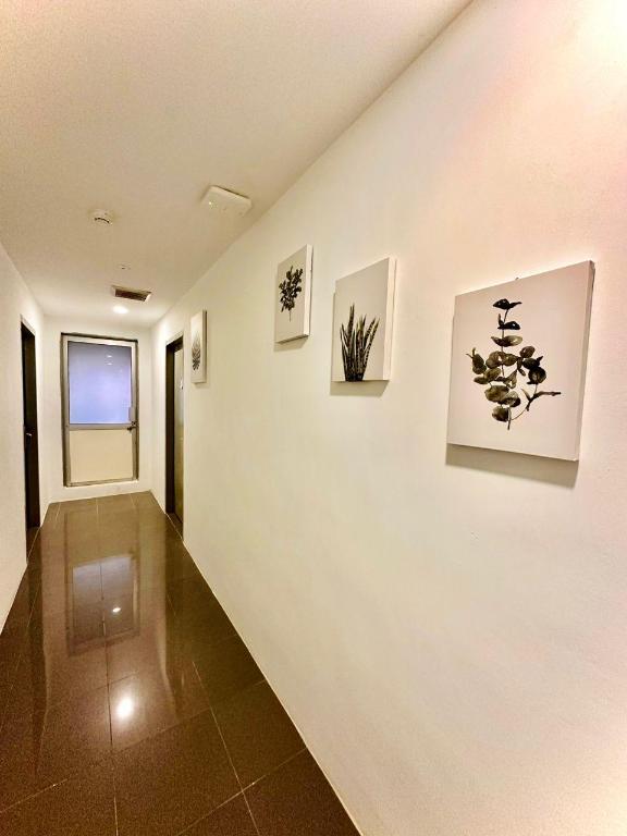 DingDong Homes Hotel - image 7