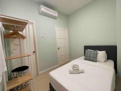 MEI ON THE MADGE @KLCC - image 27