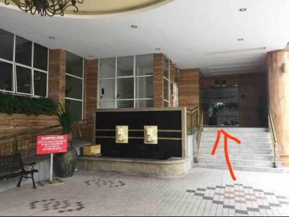 MEI ON THE MADGE @KLCC - image 6