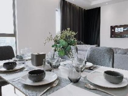KL Spacious Cozy Unit with Infinity Swimming Pool - image 8