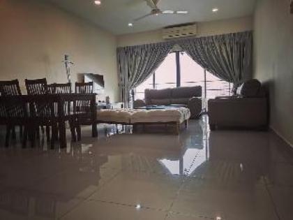Setiawalk puchong 5min to LRT/IOI/Sunway/pavilion2 Kuala Lumpur 