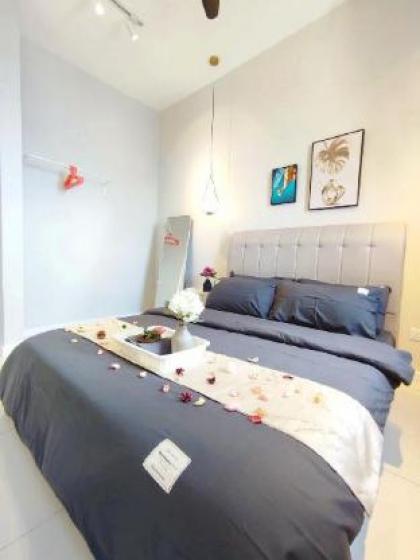 KL Chambers Peaceful Homestay PWTC 275 R