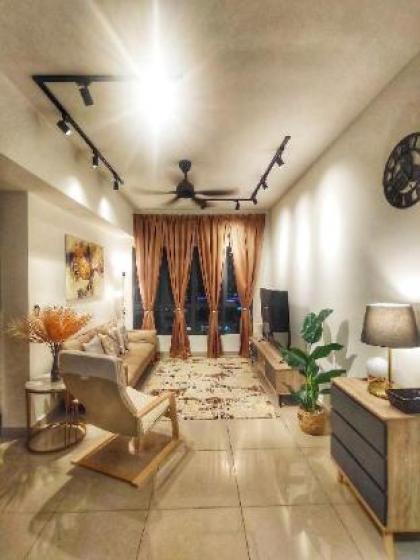 Sekepeng Ruma Muslim- Netflix/pools/near KLcity Kuala Lumpur 