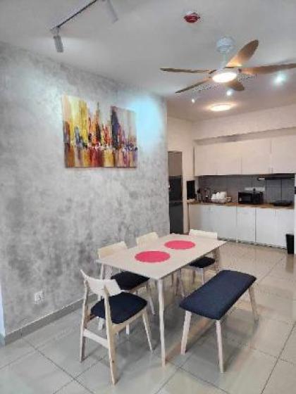 5 mins to IKEA Mytown Velocity Cozy Mvertica Hanan - image 5