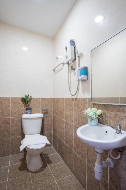 Hotel 28 Rapid - image 30