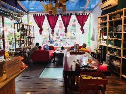 One Year Summer Hostel Jalan Alor - image 23