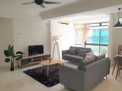 #PERFECT# Location BUKIT BINTANG Apartment - image 14