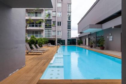 Bintang Goldhill by Plush - image 11