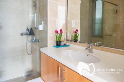 Bintang Goldhill by Plush - image 21