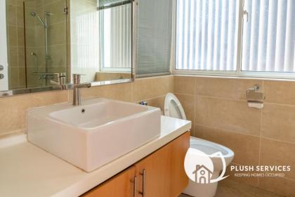 Bintang Goldhill by Plush - image 22