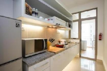 Shaftsbury Residence Cyberjaya with free parking & Netflix - image 23