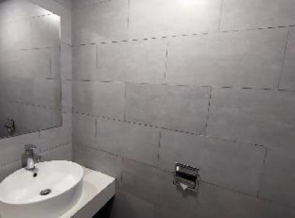 Great Offer 1BR Suite @Arte Mont Kiara - image 13