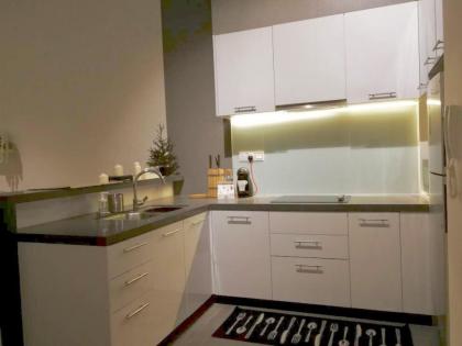 Master Bedroom-Est@Bangsar/KL Sentral(nxt to LRT) - image 6