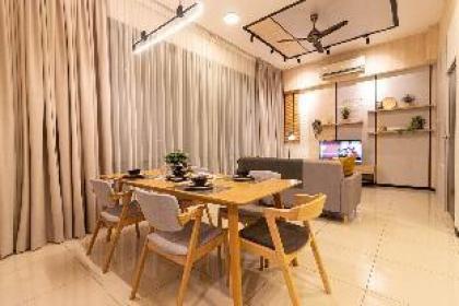 Luxurious OPUS Getaway | Netflix Kuala Lumpur 