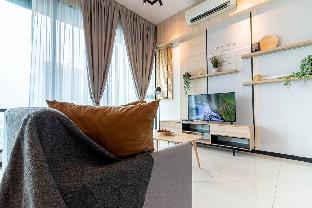 Luxurious OPUS Getaway | Netflix - image 6