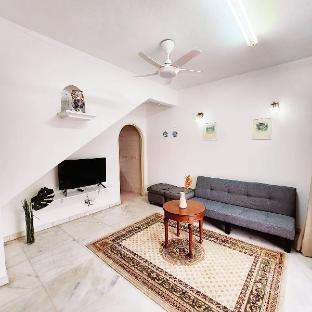 5 min to Sunway lagoon/pyramid/Sjmc/landed3BR 8pax - main image