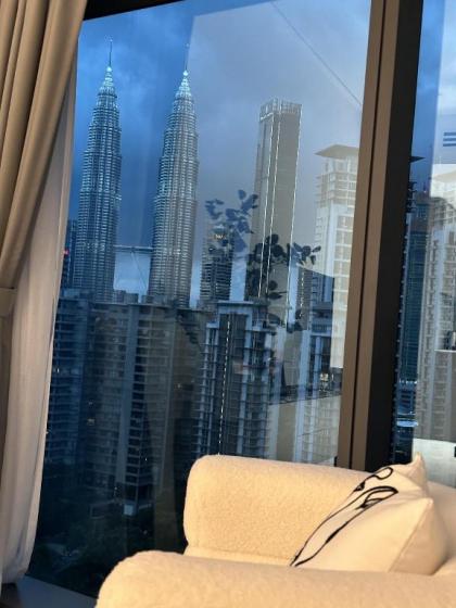 Eaton suites KLCC by Falmas  - image 28