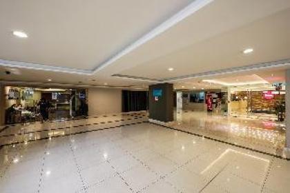 Fahrenheit Suite | 5 sec to Pavilion | 25 People