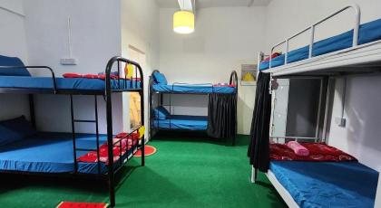 Sentral Retreat Hotel - image 30