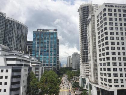 The Signature Hotel Suites Mont Kiara Kuala Lumpur - image 9