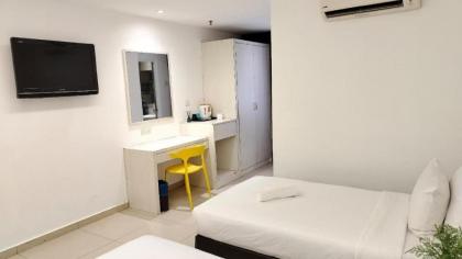 Swing & Pillows - Sungai Wang Hotel Bukit Bintang - image 26