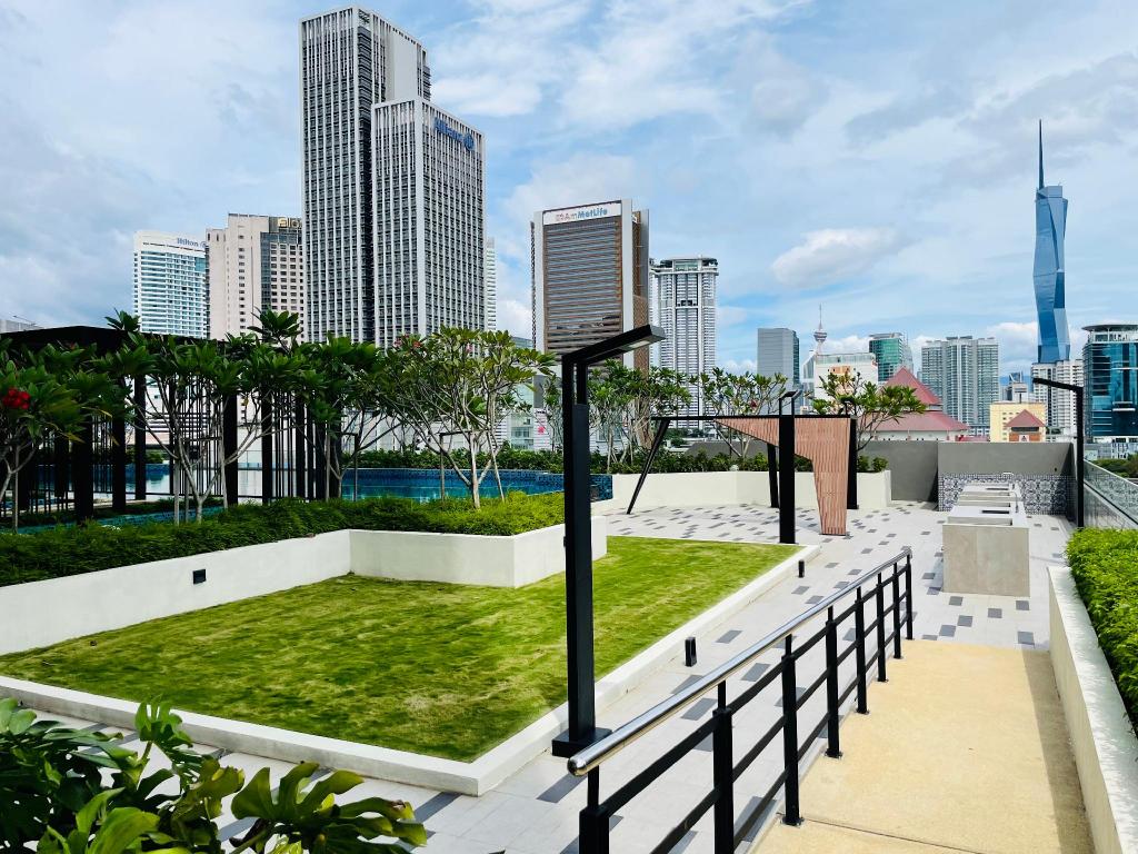 Sentral Suites By BC - image 5