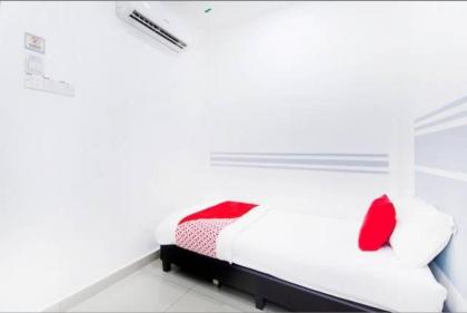 SAND HOTEL - image 14