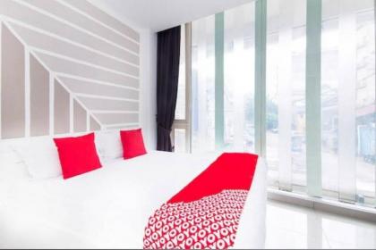 SAND HOTEL - image 9