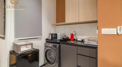 Neu Suite Residence Embassy Row - image 24